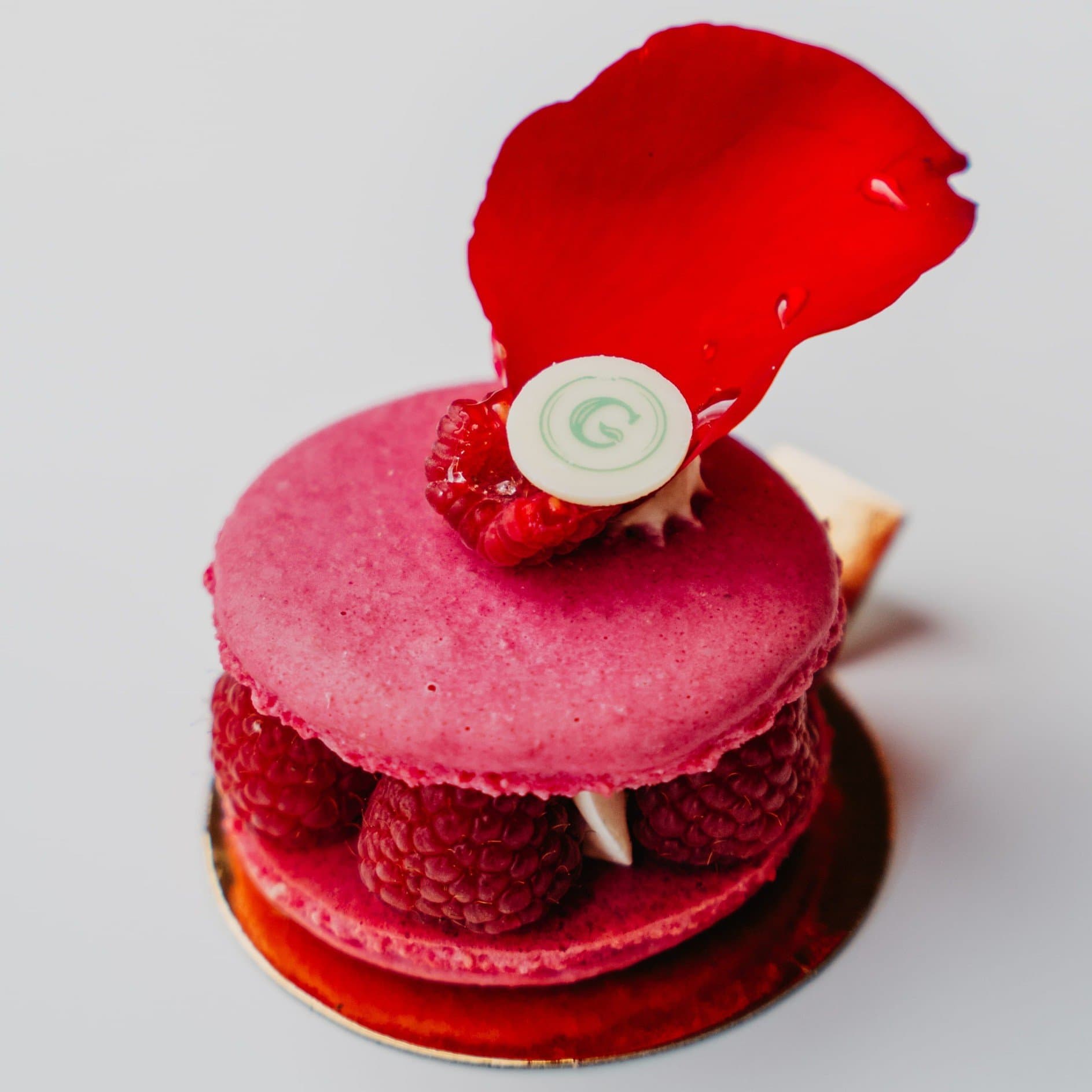 Individual Raspberry Macaron