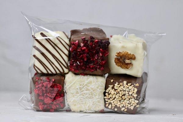 Chocolate Dipped Marshmallow Gift Box image 1