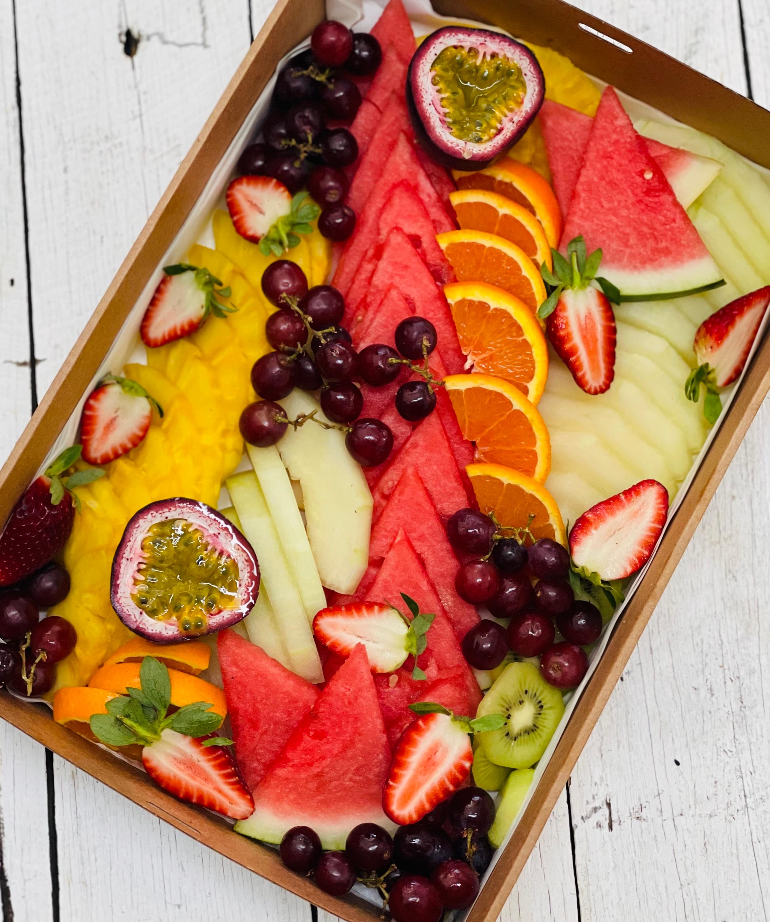 Seasonal Fruit Platter 