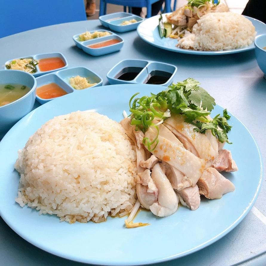 Traditional Hainanese Chicken Rice