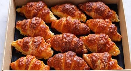 Value Cheese Croissants