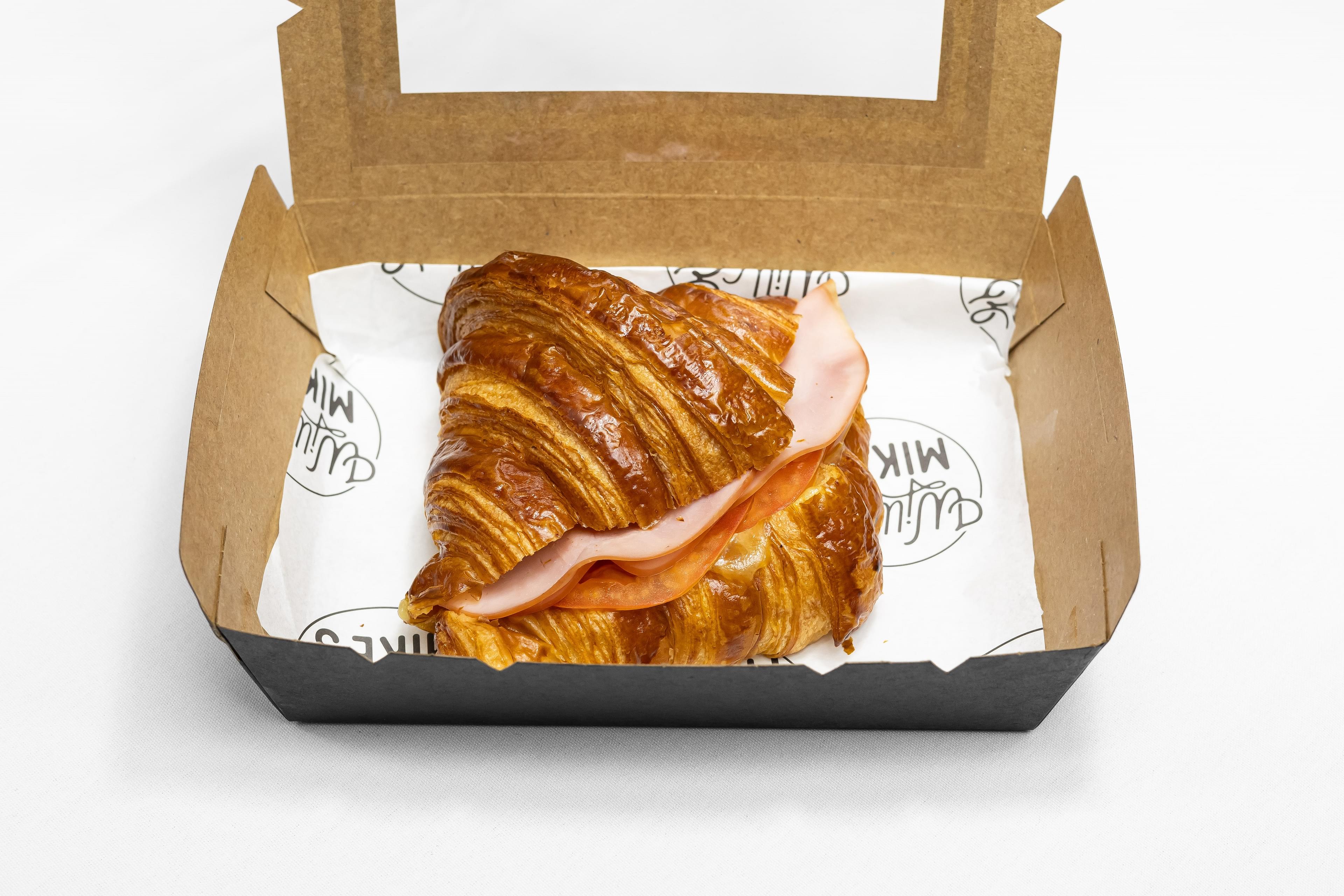 Large Ham, Cheese & Tomato Croissant