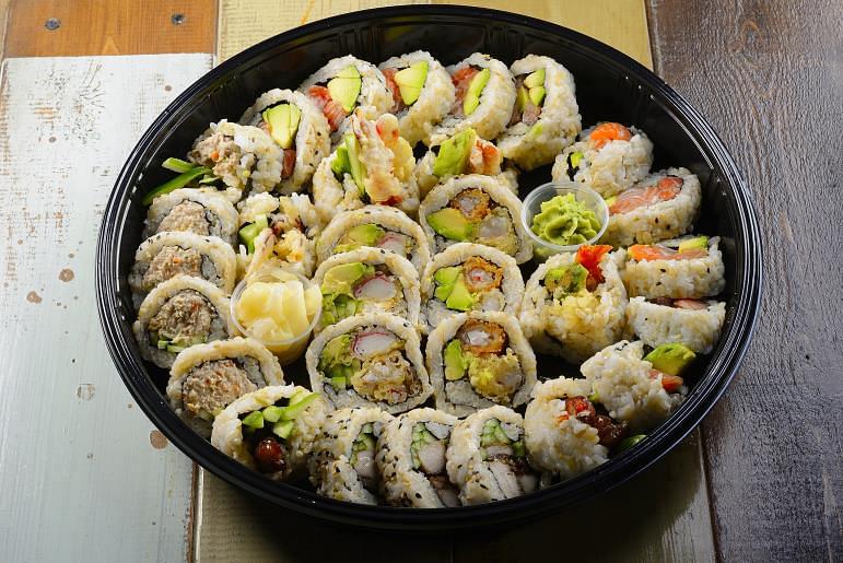 P3. Sushi Roll Platter
